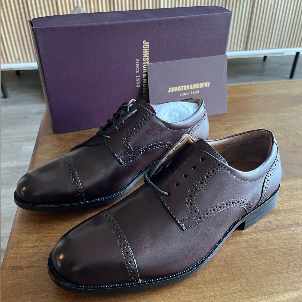 Johnston & Murphy Harmon cap toe burgundy leather dress shoes